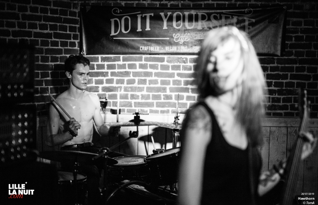 Fear Mother Rage + Dear Liars + Hawthorn au Do It Yourself en live - photo n°3