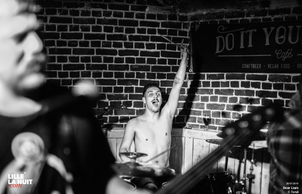 Fear Mother Rage + Dear Liars + Hawthorn au Do It Yourself en live - photo n°6