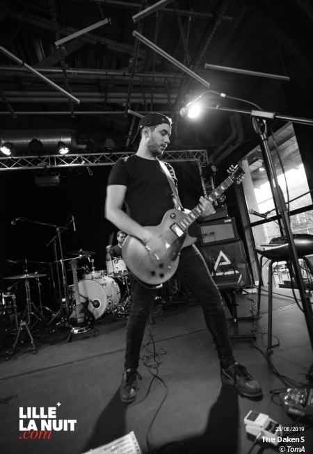 EFYX + Holispark + The DakenS à la Gare Saint Sauveur en live - photo n°1