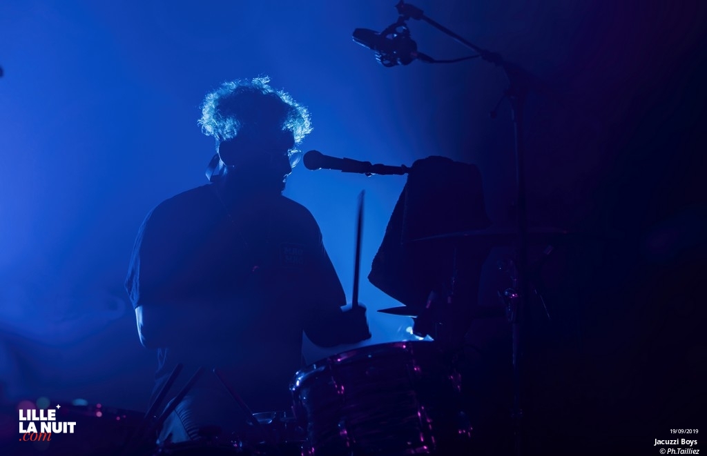 Mystic Braves + Jacuzzi Boys à l’Aéronef en live - photo n°5