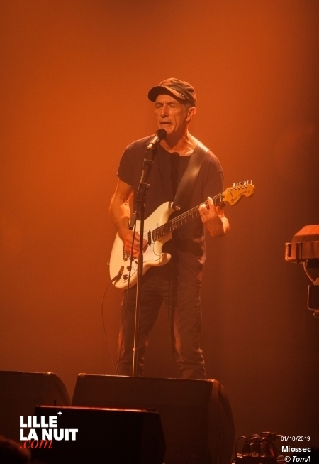 Miossec + Louis Aguilar au Théâtre de Bethune en live - photo n°3
