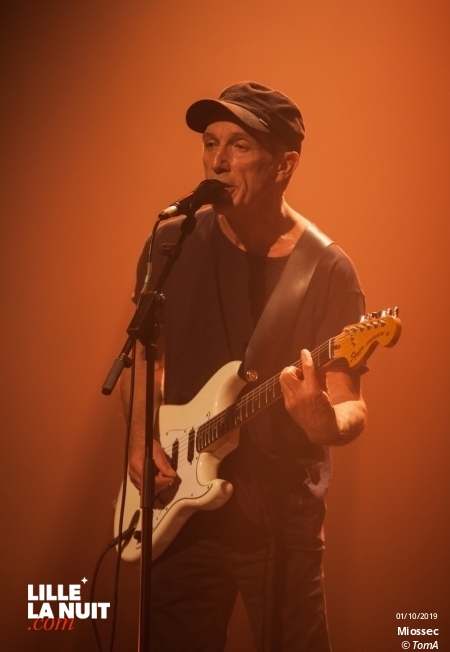 Miossec + Louis Aguilar au Théâtre de Bethune en live - photo n°13