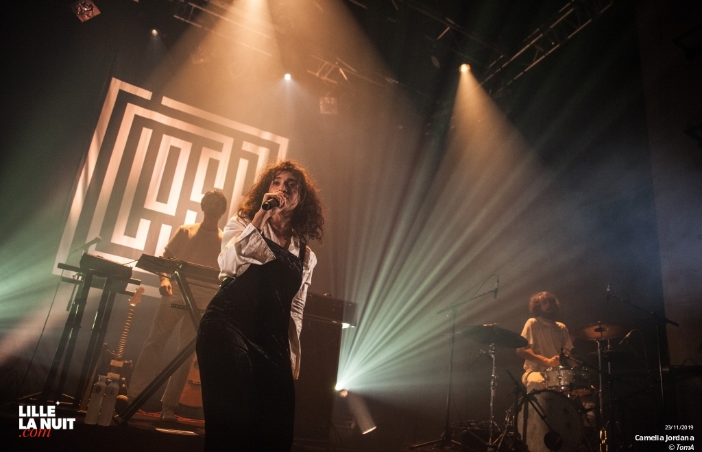 Camelia Jordana + Molto Morbidi au Grand Mix en live - photo n°5