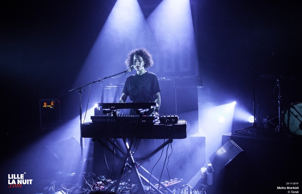 Camelia Jordana + Molto Morbidi au Grand Mix en live - photo n°5