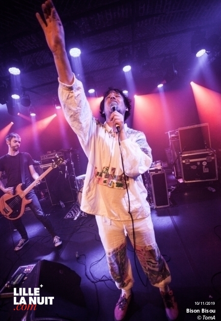 Listener + Bison Bisou + New Favourite au Poche de Béthune en live - photo n°1