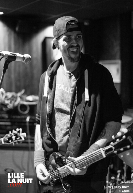 Dear Liars + Burn Teddy Burn au Bar à Quai à Étaples en live - photo n°18
