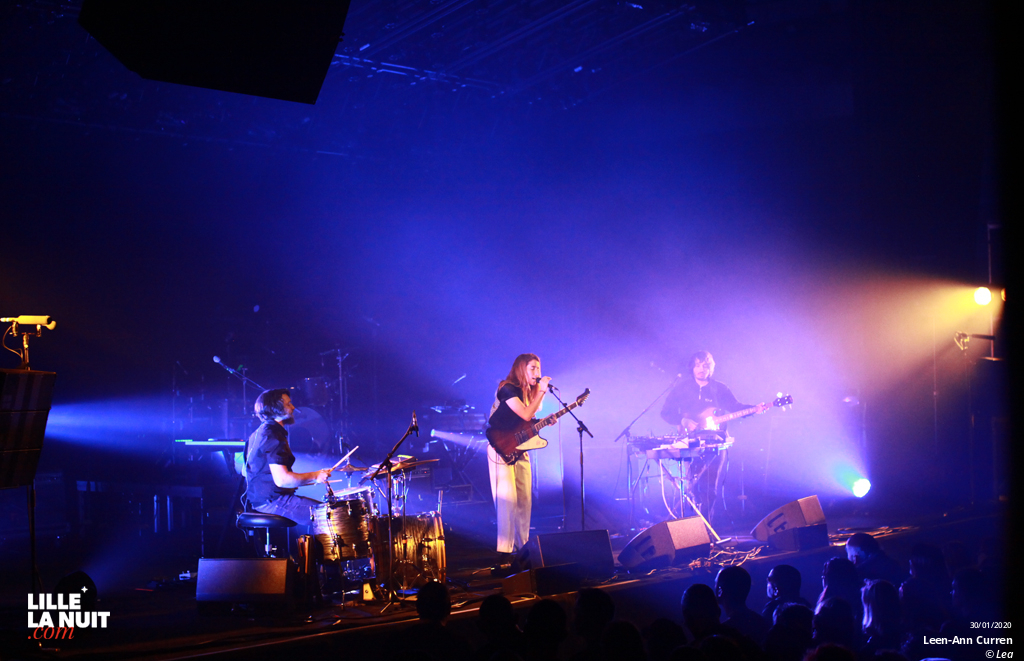 Izïa + Lee-Ann Curren à l’Aéronef en live - photo n°8