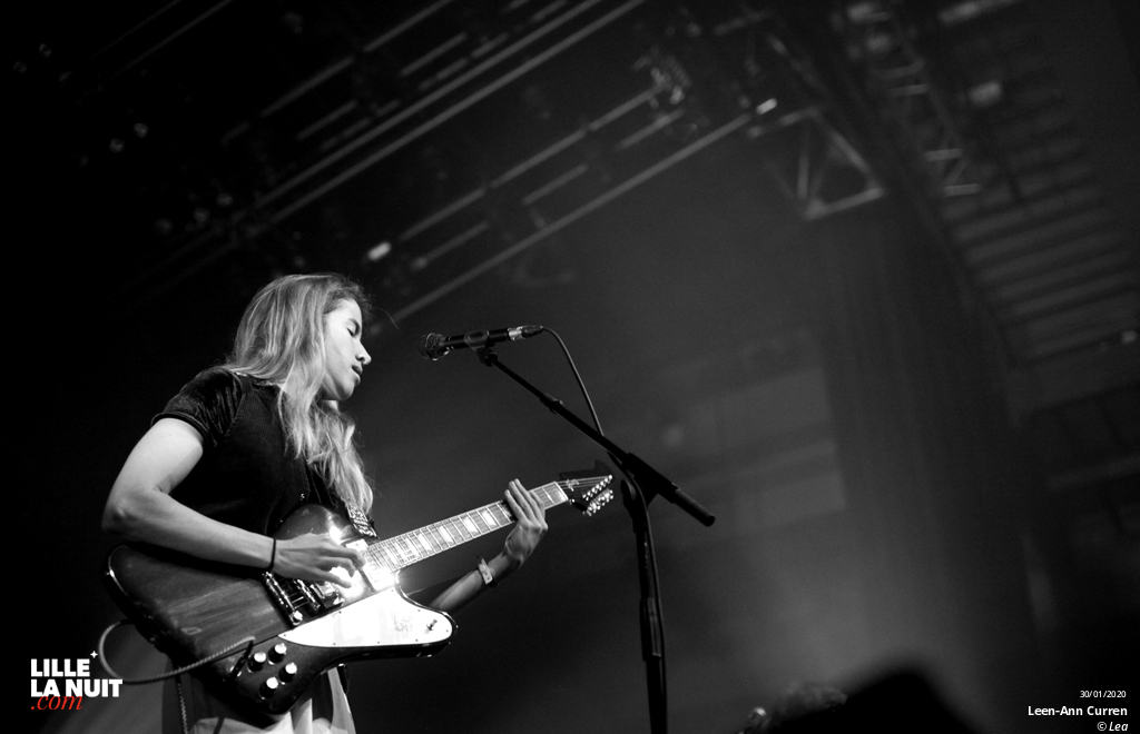 Izïa + Lee-Ann Curren à l’Aéronef en live - photo n°1