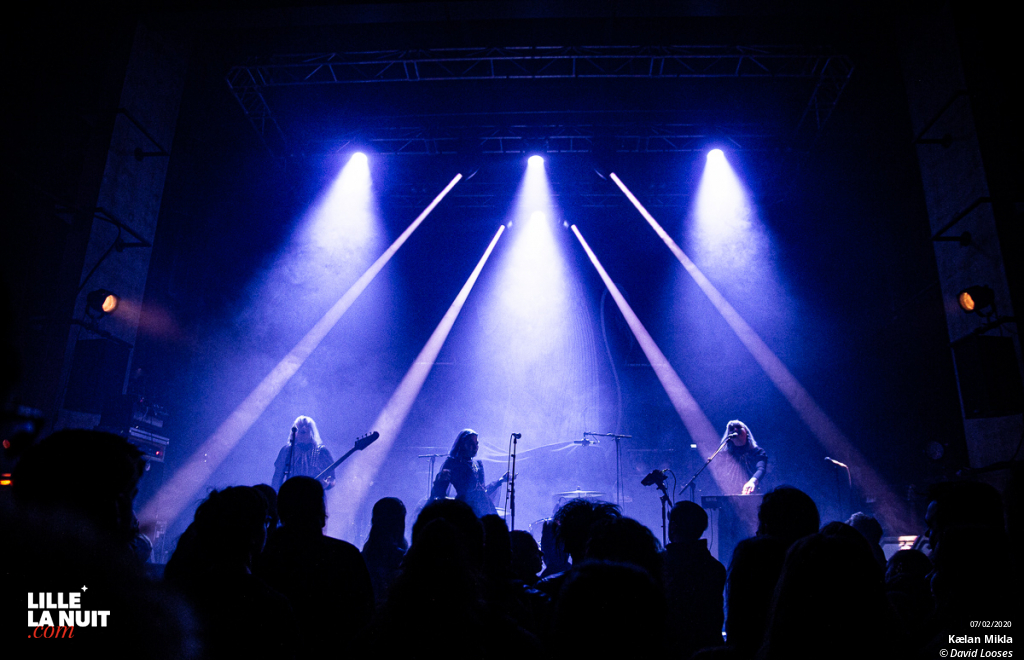 Alcest + Birds In Row + Kælan Mikla au Grand Mix en live - photo n°3