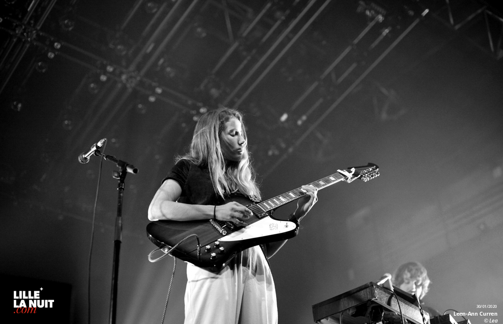 Izïa + Lee-Ann Curren à l’Aéronef en live - photo n°6