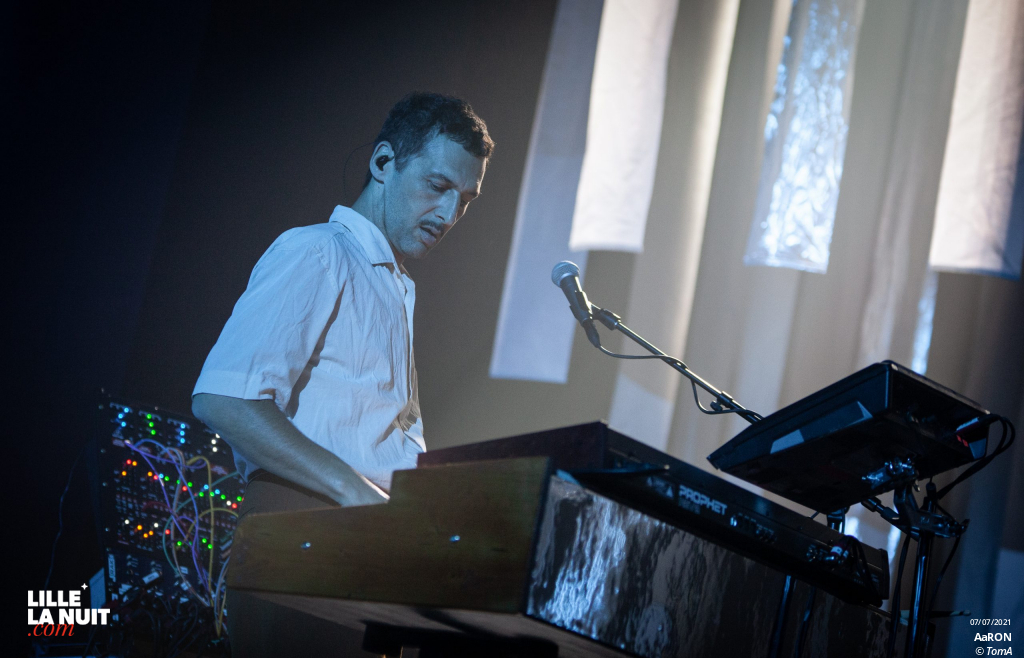 AaRON + Ussar au Théâtre Sébastopol en live - photo n°18