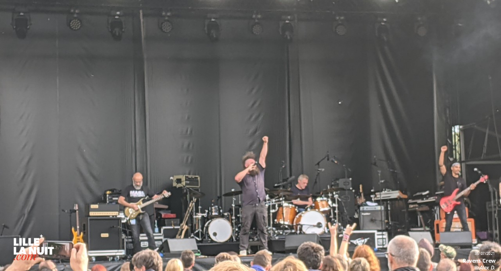 Rétro C Trop : Feu! Chatterton + Hervé + Structures + Ravens Crew en live - photo n°1