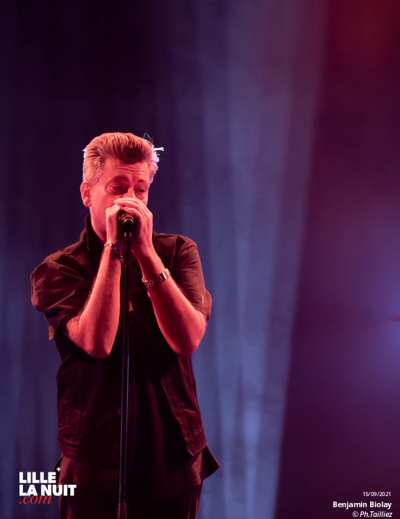 Benjamin Biolay + Carla De Coignac au Théâtre Sébastopol en live - photo n°11