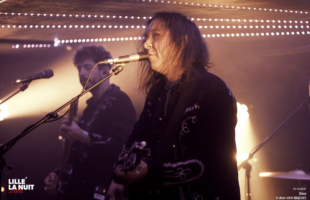 Xixa + Archipelago à la Cave aux Poètes de Roubaix en live - photo n°7