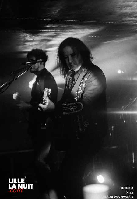 Xixa + Archipelago à la Cave aux Poètes de Roubaix en live - photo n°5