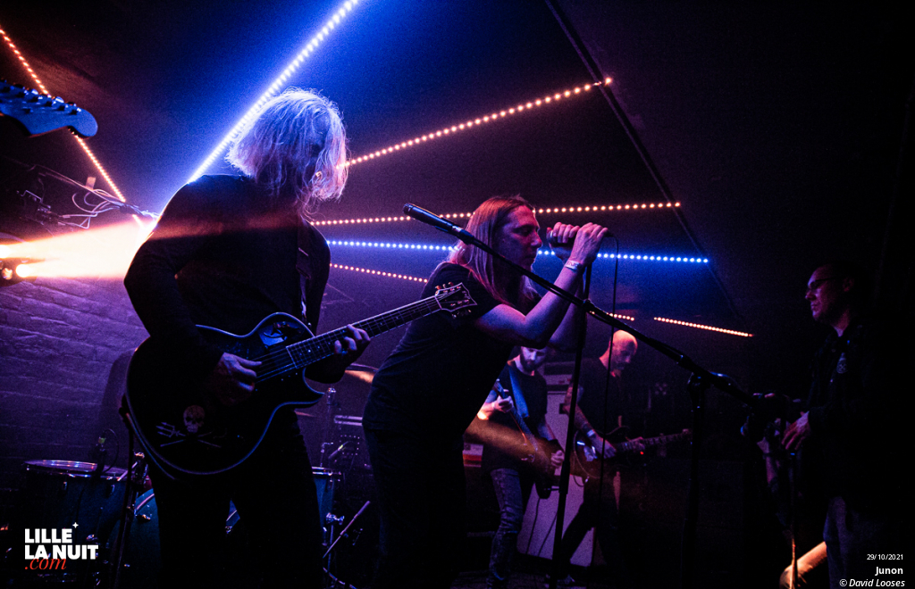 Pogo Car Crash Control + Junon à la Cave Aux Poètes en live - photo n°2