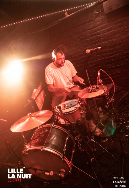 La Récré + Quantum Quantum + Sir Keith à La Cave Aux Poètes en live - photo n°3