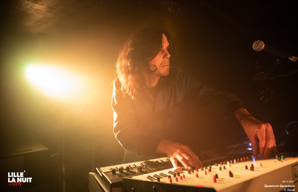 La Récré + Quantum Quantum + Sir Keith à La Cave Aux Poètes en live - photo n°16