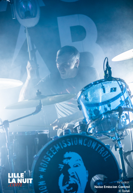 Noise Emission Control + Head Charger + The Butcher’s Rodeo au Black Lab en live - photo n°12
