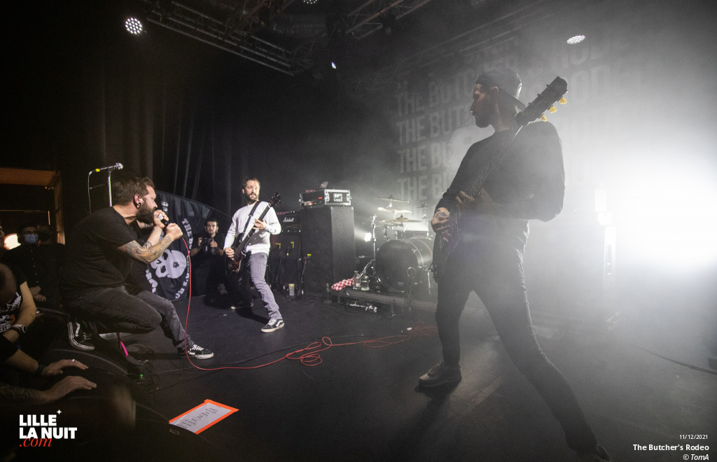 Noise Emission Control + Head Charger + The Butcher’s Rodeo au Black Lab en live - photo n°21