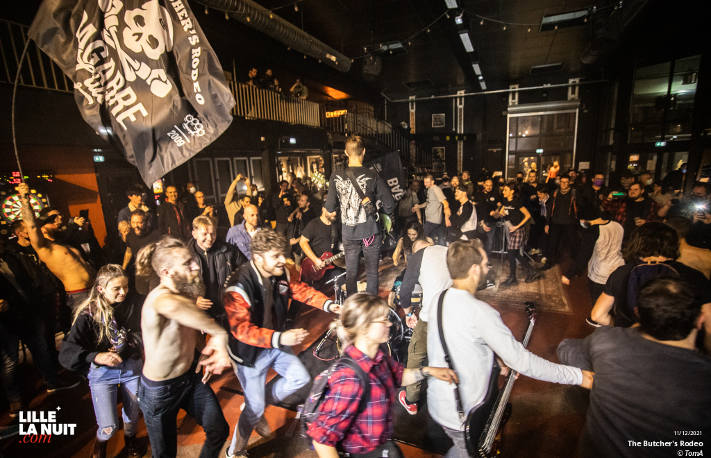 Noise Emission Control + Head Charger + The Butcher’s Rodeo au Black Lab en live - photo n°29