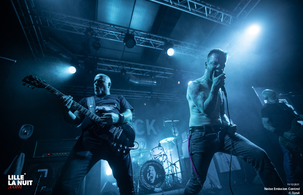 Noise Emission Control + Head Charger + The Butcher’s Rodeo au Black Lab en live - photo n°19