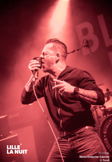 Noise Emission Control + Head Charger + The Butcher’s Rodeo au Black Lab en live - photo n°6