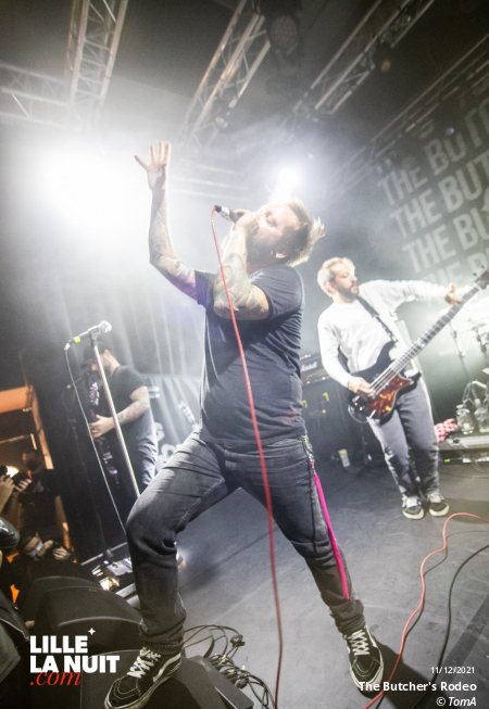 Noise Emission Control + Head Charger + The Butcher’s Rodeo au Black Lab en live - photo n°25