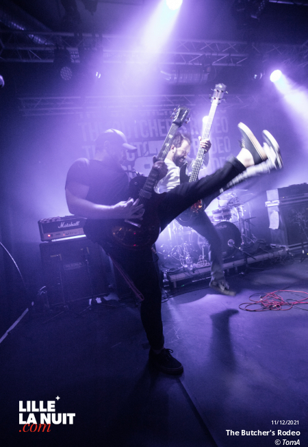 Noise Emission Control + Head Charger + The Butcher’s Rodeo au Black Lab en live - photo n°8