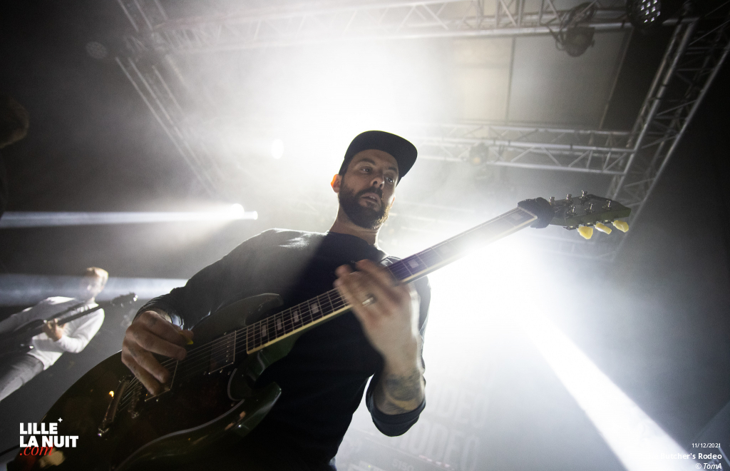 Noise Emission Control + Head Charger + The Butcher’s Rodeo au Black Lab en live - photo n°3