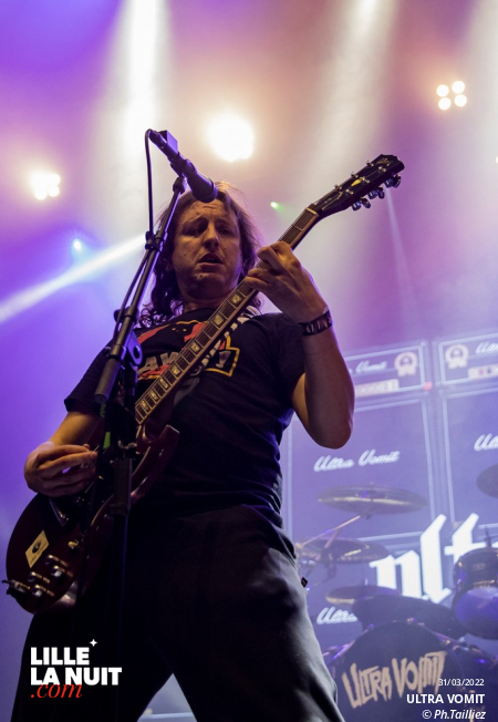 Le Gros 4 – Ultra Vomit + Mass Hystéria + Tagada Jones + No One Is Innocent au Zénith de Lille en live - photo n°11