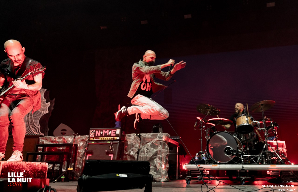 Le Gros 4 – Ultra Vomit + Mass Hystéria + Tagada Jones + No One Is Innocent au Zénith de Lille en live - photo n°13