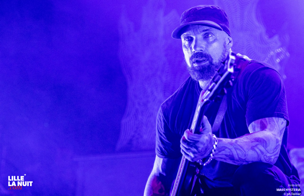 Le Gros 4 – Ultra Vomit + Mass Hystéria + Tagada Jones + No One Is Innocent au Zénith de Lille en live - photo n°8