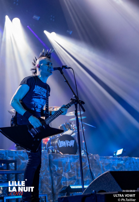 Le Gros 4 – Ultra Vomit + Mass Hystéria + Tagada Jones + No One Is Innocent au Zénith de Lille en live - photo n°6