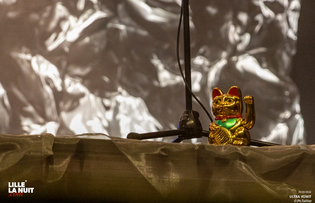 Le Gros 4 – Ultra Vomit + Mass Hystéria + Tagada Jones + No One Is Innocent au Zénith de Lille en live - photo n°9