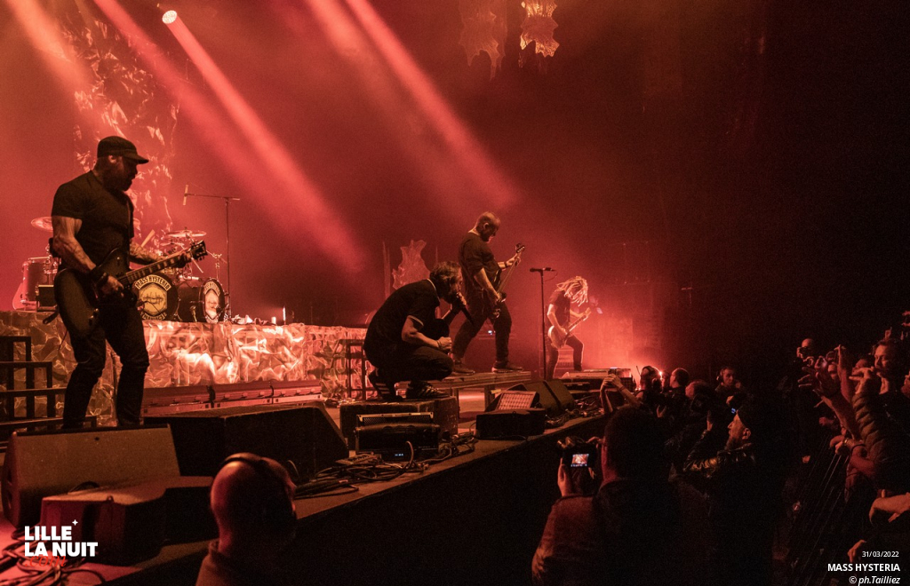 Le Gros 4 – Ultra Vomit + Mass Hystéria + Tagada Jones + No One Is Innocent au Zénith de Lille en live - photo n°7