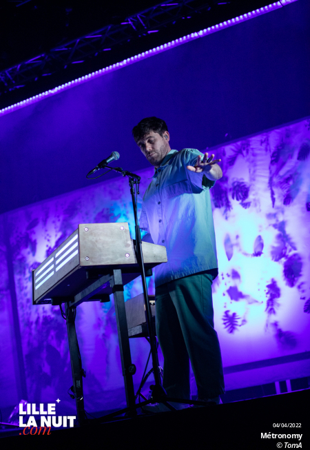 Metronomy + Pongo au Zénith de Lille en live - photo n°11
