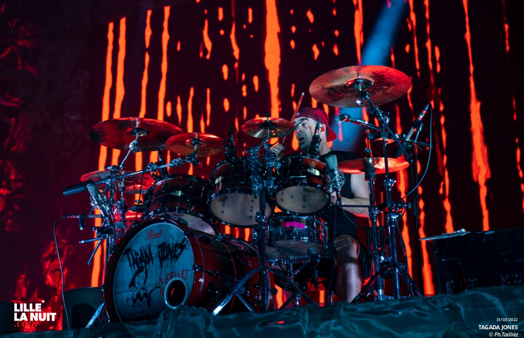 Le Gros 4 – Ultra Vomit + Mass Hystéria + Tagada Jones + No One Is Innocent au Zénith de Lille en live - photo n°11