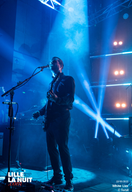 White Lies + Charming Liars au Grand Mix de Tourcoing en live - photo n°9