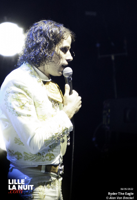 Franz Ferdinand + Ryder The Eagle au Zénith de Lille en live - photo n°1