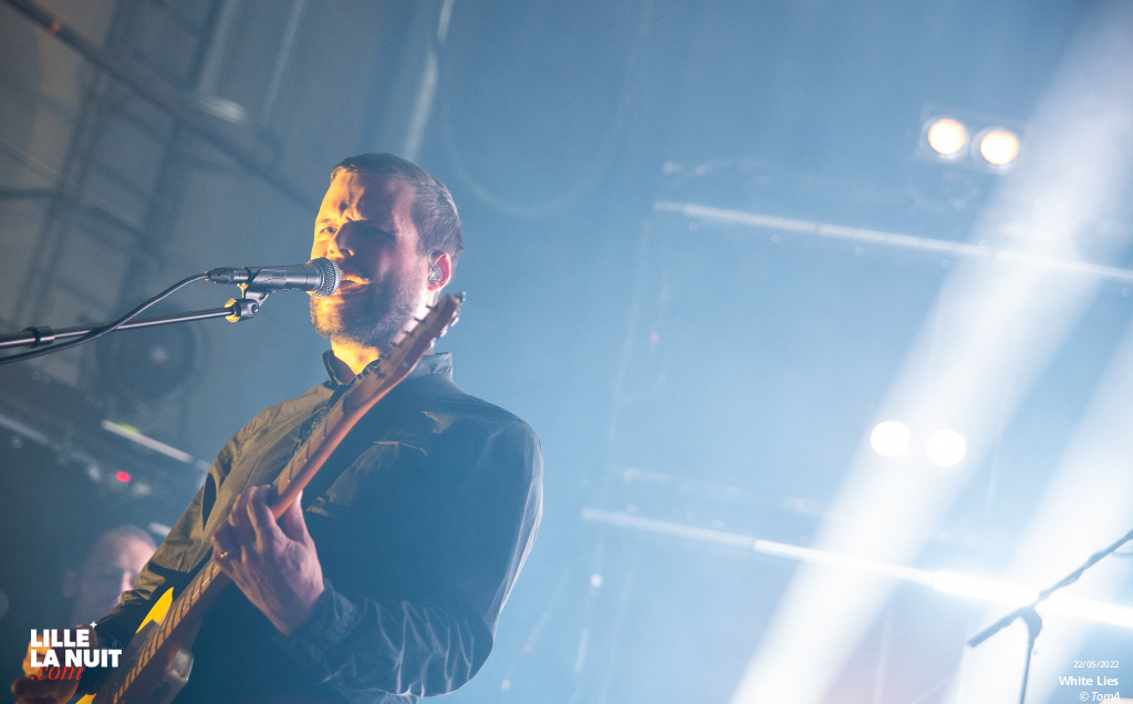 White Lies + Charming Liars au Grand Mix de Tourcoing en live - photo n°14