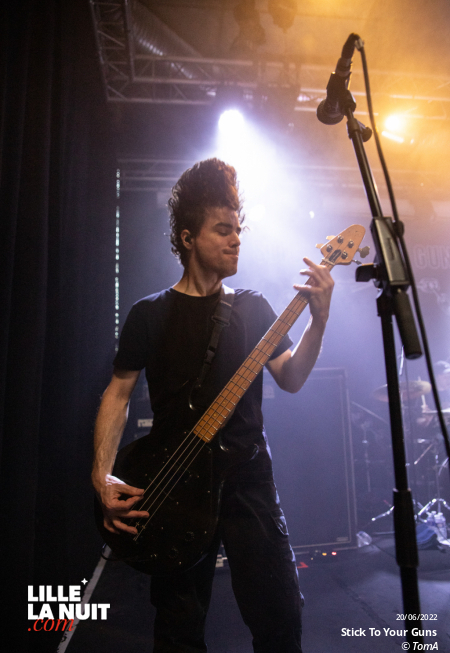 Stick to Your Guns + One Step Closer au Black Lab en live - photo n°3