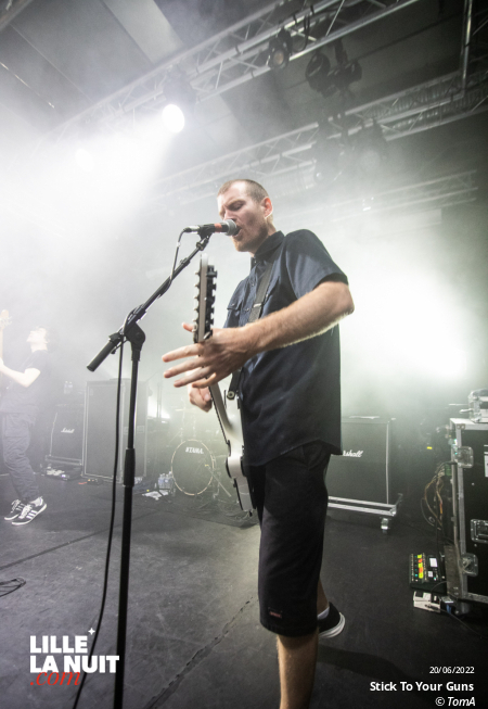 Stick to Your Guns + One Step Closer au Black Lab en live - photo n°13