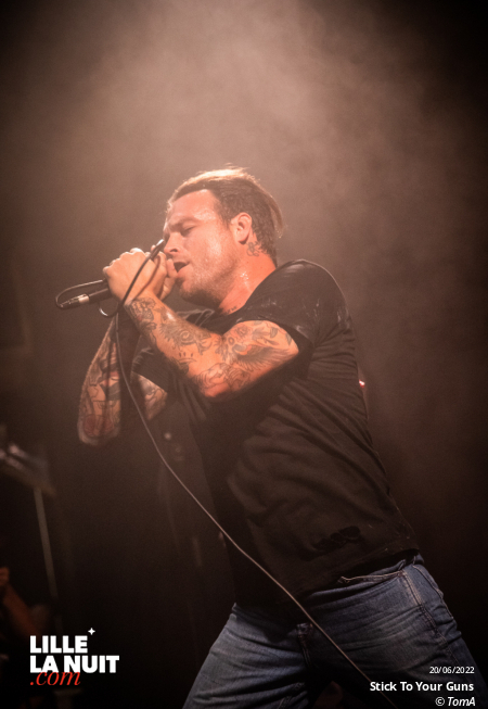 Stick to Your Guns + One Step Closer au Black Lab en live - photo n°2