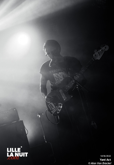 Yard Act + Unschooling à l’Aéronef de Lille en live - photo n°3