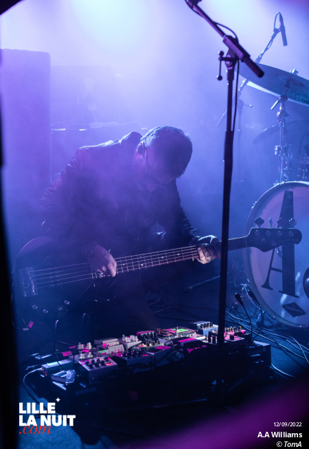 Mono + A.A. Williams à L’Aéronef en live - photo n°3