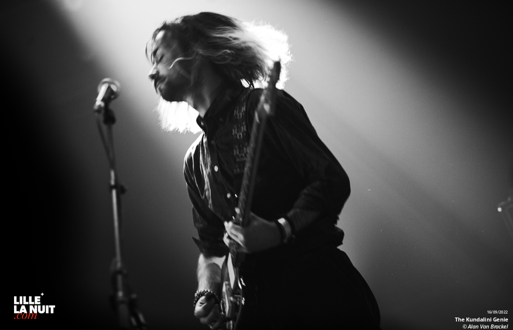 Strawberry Fest – Jour 1 : Tess Parks + The Spyrals + The Kandalini Genie + Quantum Quantum à la Maison Folie Moulins en live - photo n°4