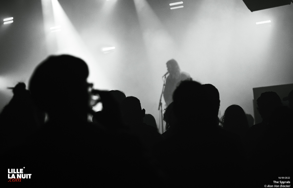 Strawberry Fest – Jour 1 : Tess Parks + The Spyrals + The Kandalini Genie + Quantum Quantum à la Maison Folie Moulins en live - photo n°16