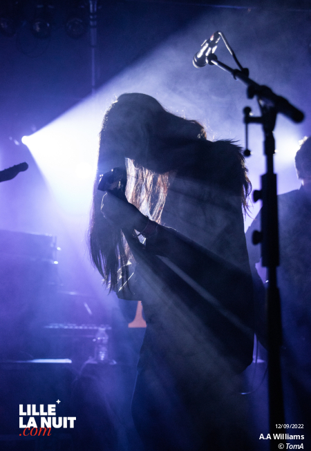 Mono + A.A. Williams à L’Aéronef en live - photo n°11