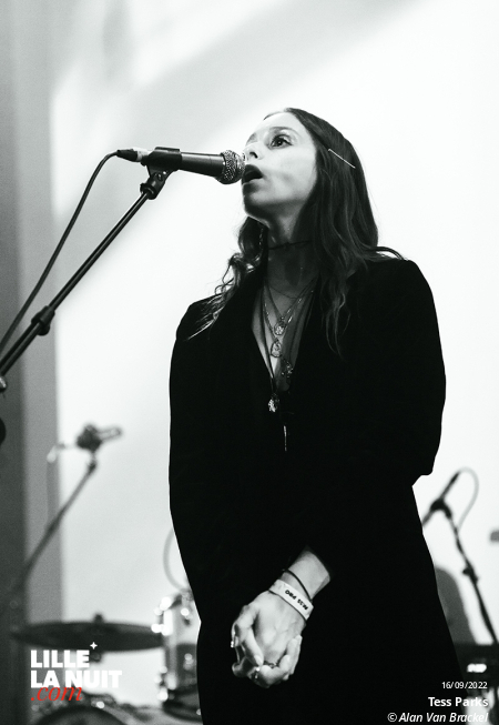 Strawberry Fest – Jour 1 : Tess Parks + The Spyrals + The Kandalini Genie + Quantum Quantum à la Maison Folie Moulins en live - photo n°2